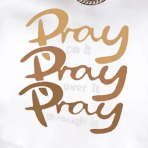 Gold Script 'Pray Pray Pray' Graphic Tee - White